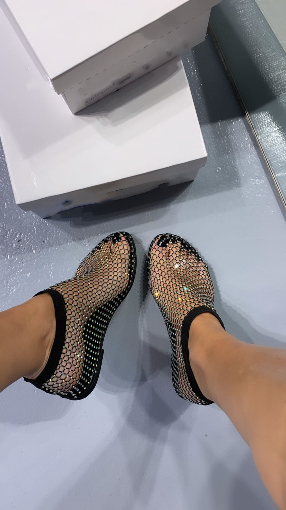 Vogany - Modeglitrende sandaler